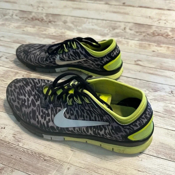 Nike Free Running Shoe Women’s Size 9 Leopard Black Gray Athletic - Picture 1 of 7